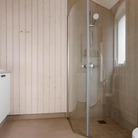 Pet Friendly In With Sauna *