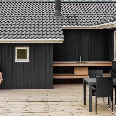 Pet Friendly In With Sauna بيت للعطل Løkken